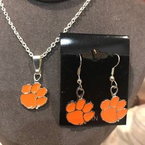 🐅Clemson Tigers College Dangle Earrings and Necklace Licensed